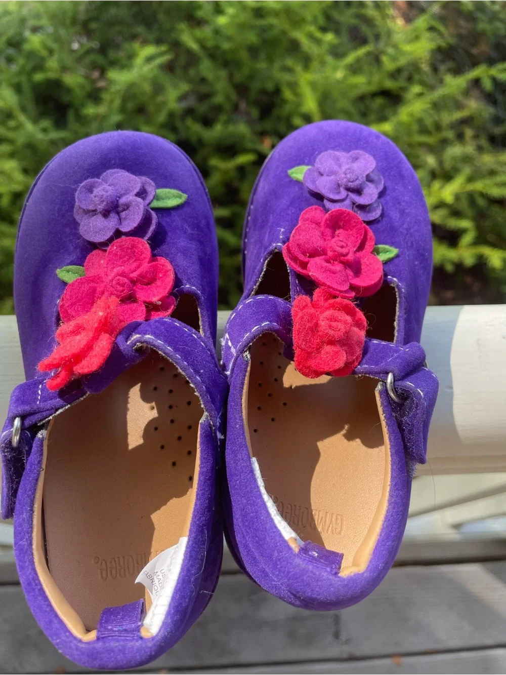 GYMBOREE Girls (toddler) Purple Floral Suede Mary Jane Shoes SIZE 9